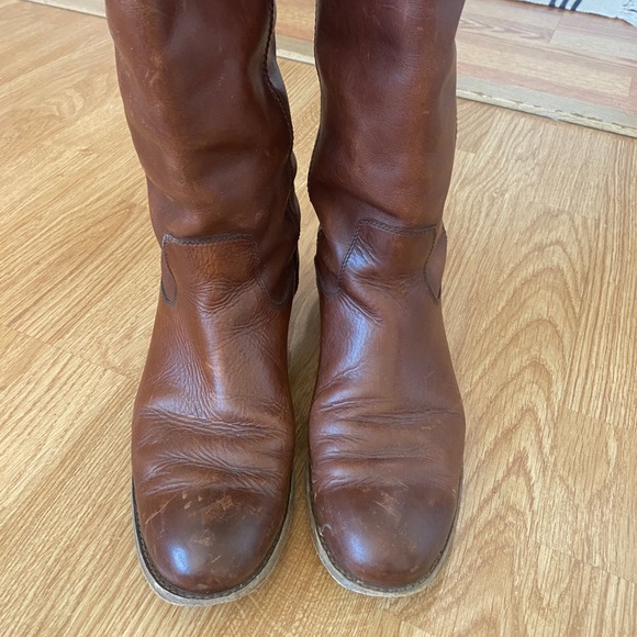 Frye Melisa Button 2 Boots Size 8 B - Picture 4 of 10